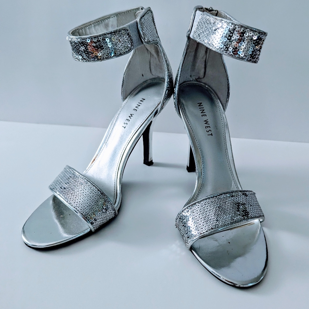 Nine West sequined ankle cuff heeled sandal - Size 6M